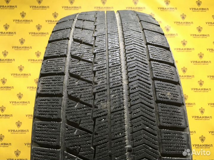 Bridgestone Blizzak VRX 225/55 R17 97S
