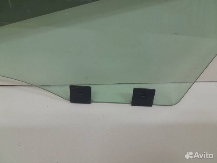Стекло двери передней правой Renault Logan 2 2014