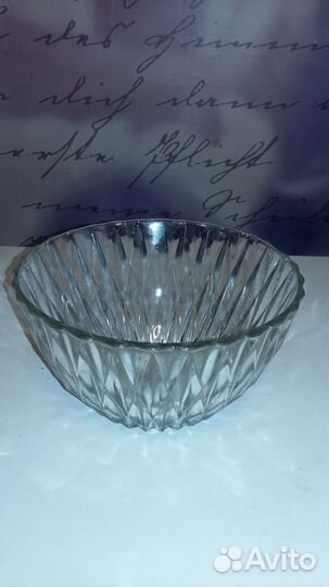 Салатница новая