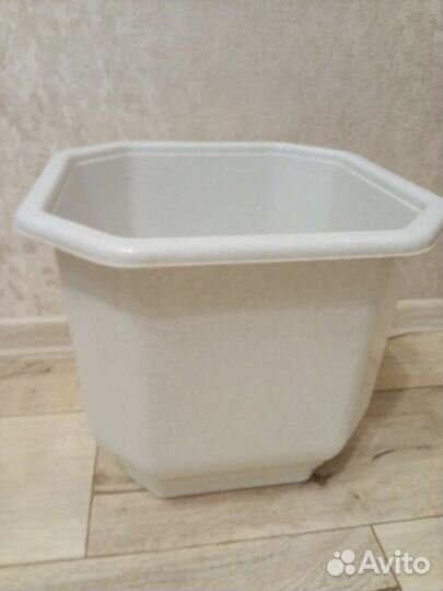 Плошка для цветов огромная