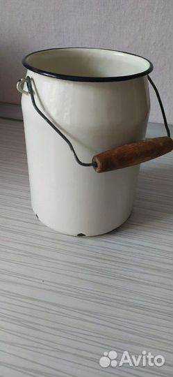 Сковородки, Кострюля,бидон, ложки, ножи