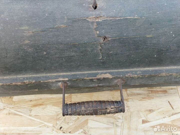 Чемодан деревянный старинный