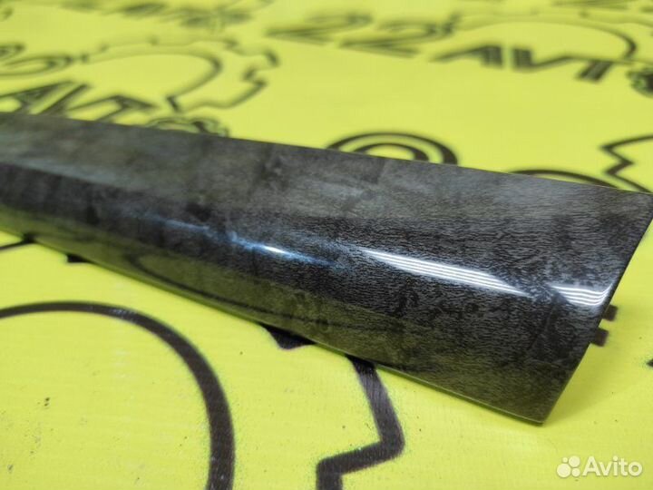 Накладка на торпедо декоративная передняя левая