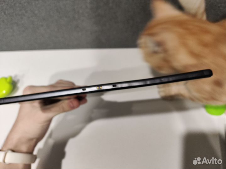 Lenovo tab m10 fhd plus