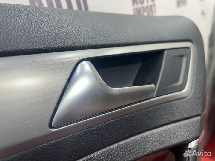 Обшивка двери задняя левая Volkswagen Golf MK7