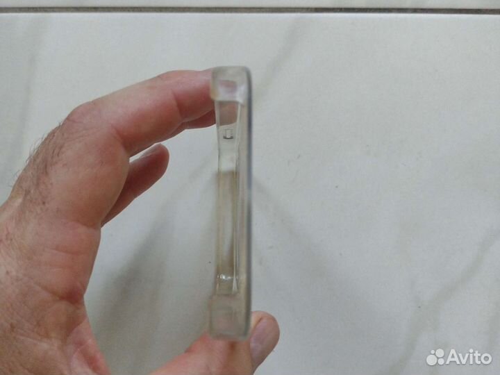 Чехол на iPhone 14 pro