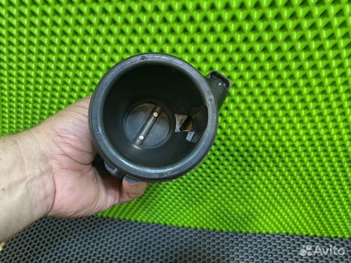 Дросельная заслонка Renault