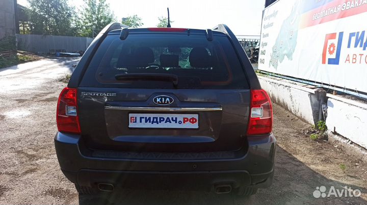 Ограничитель двери правый Kia Sportage (KM)