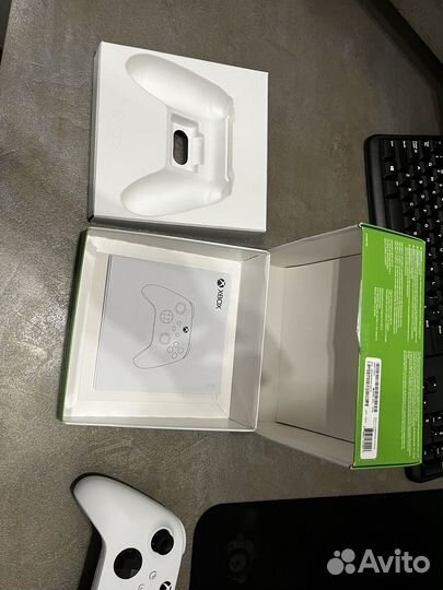 Геймпад на Xbox series s/x