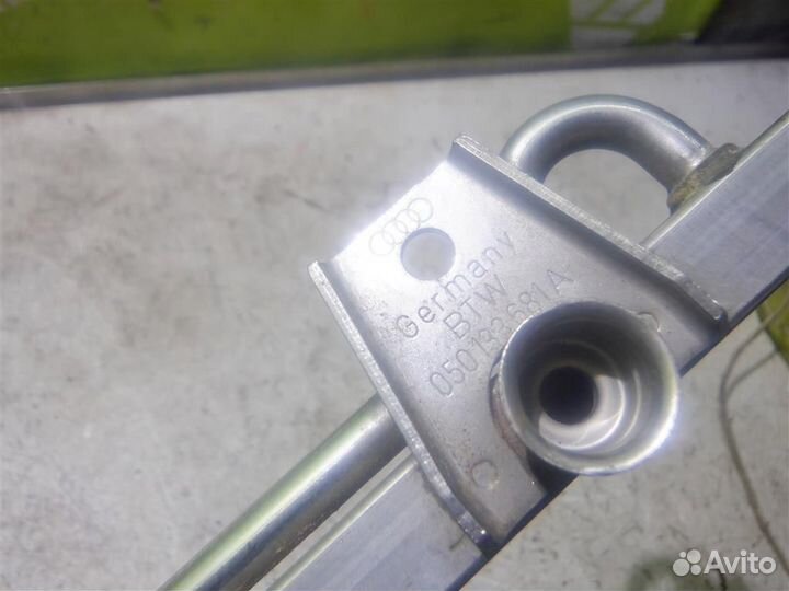 Рейка топливная (рампа) Ауди А4 Б5