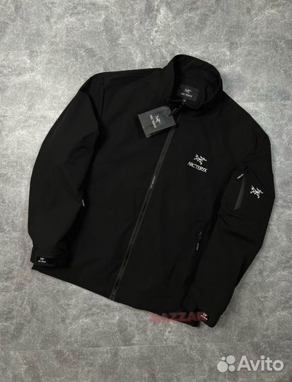 Arcteryx ветровка черная