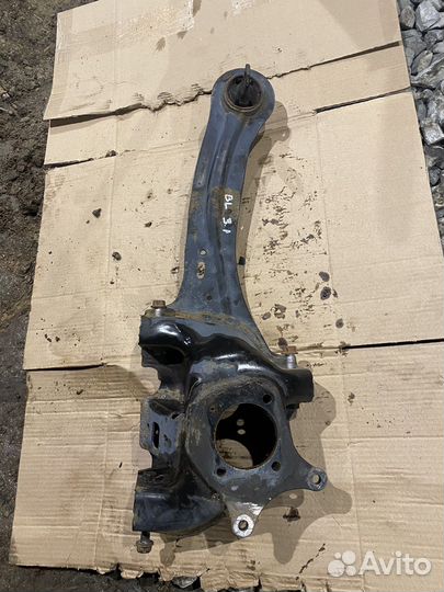 Рычаг поперечный mazda 3 BL седан