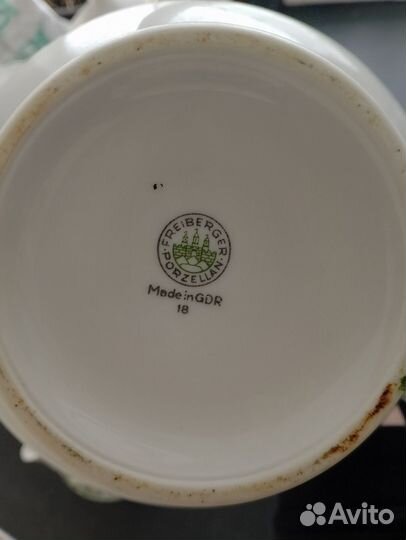 Фарфоровый сервиз