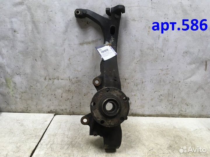 Кулак поворотный передний правый передний правый