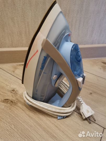 Утюг Philips GC3320