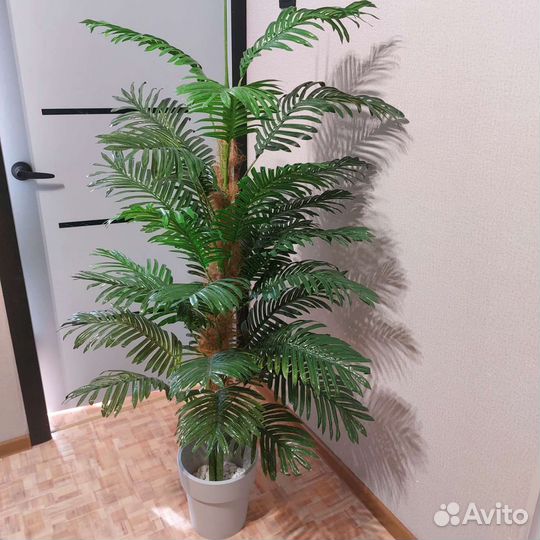 Новая пальма искусственная, 160 см