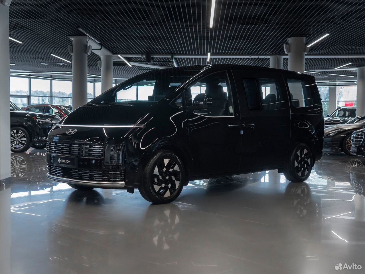 Hyundai Staria 1.6 AT, 2026