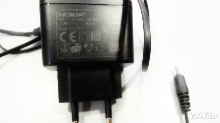 Зарядное устройство для телефона Nokia