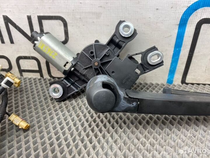 Моторчик стеклоочистителя задний Volkswagen Tiguan