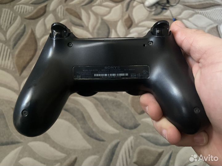 Геймпад Dual Shock для PS4