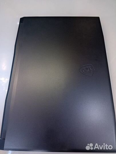 Игровой ноутбук MSI katana GF 76
