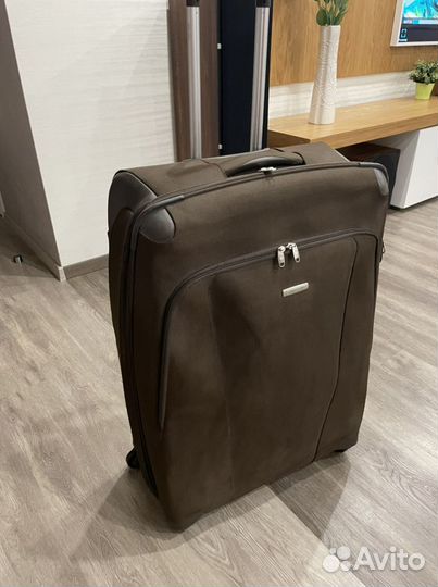 Чемодан на колесах бу большой