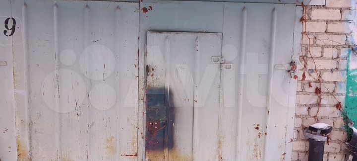 Гараж, > 30 м²