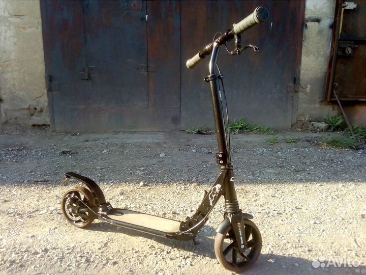 Самокат-городской-колёса 20 см