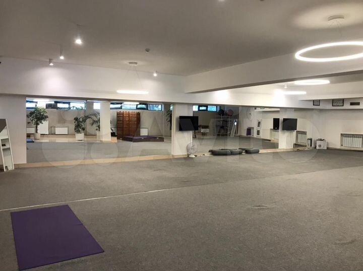 Свободного назначения, 653 м²