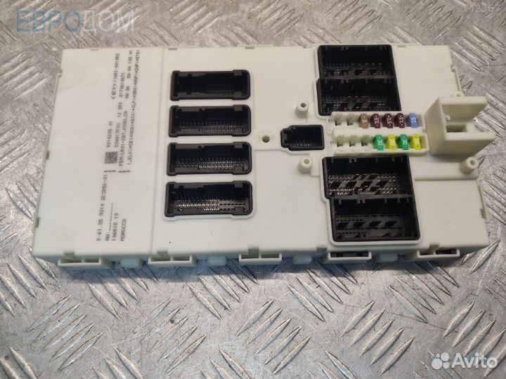 Блок управления (эбу) на BMW F30 s1140543
