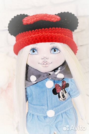 Кукла текстильная