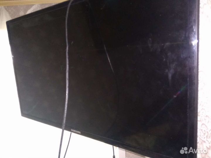 Телевизор samsung