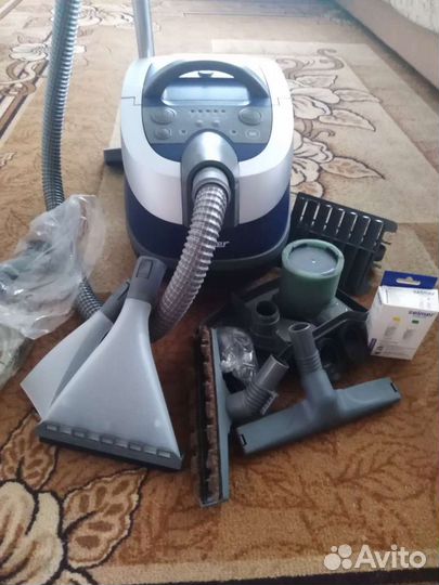 Моющий пылесос 