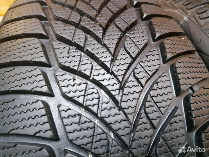 Goodyear Cargo Ultra Grip 2 245/45 R19