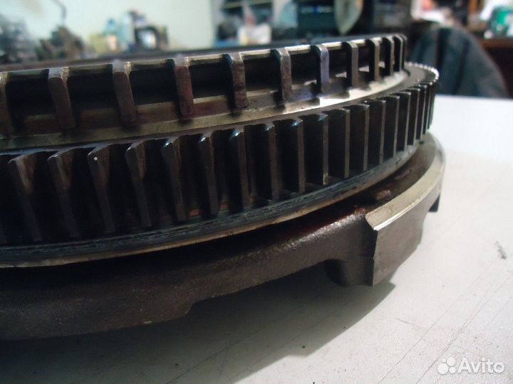 Маховик двигателя 2.2 (Ford Transit)