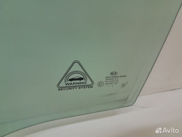 Стекло двери передней левой Kia Ceed JD 2012-2018