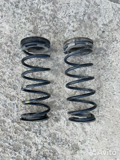 Пружина задняя Hyundai Solaris 1