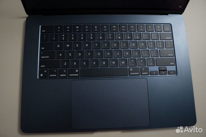 Macbook Air 15 m3 8/256 midnight