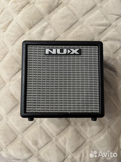 Комбоусилитель nux mighty 8BT