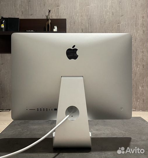 Apple iMac 21.5-inch, 2017