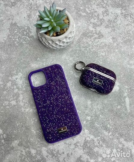 Чехол на iPhone Новые