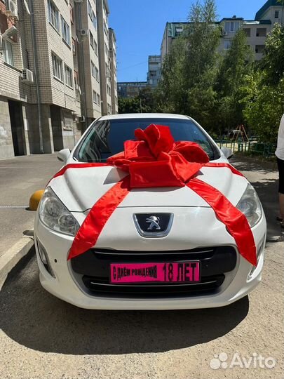 Большой бант на машину