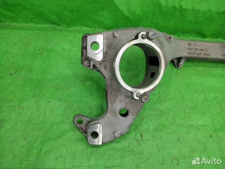 Балка крепления двигателя Volkswagen Touareg