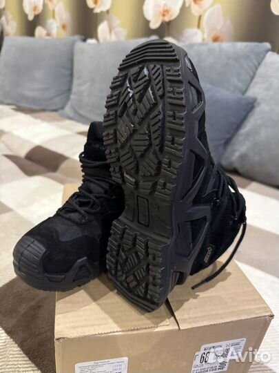 Тактические ботинки lowa