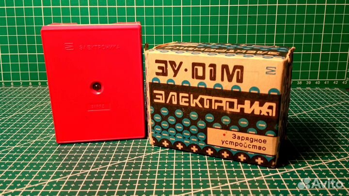 Зарядное устройство Электроника зу-01м СССР