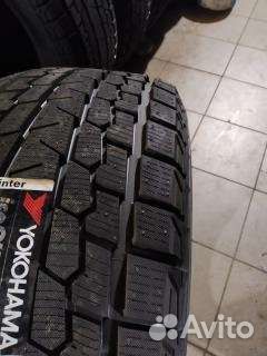 Yokohama Ice Guard SUV G075 235/55 R20