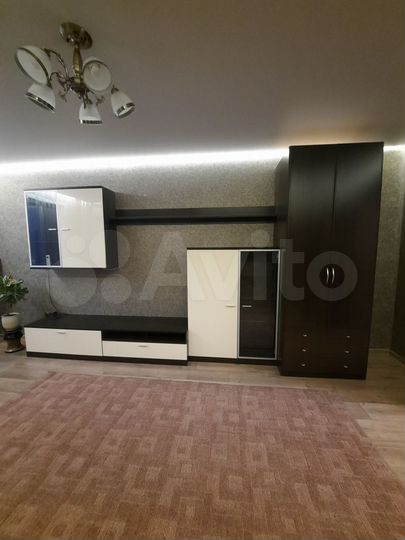 2-к. квартира, 64 м², 7/17 эт.