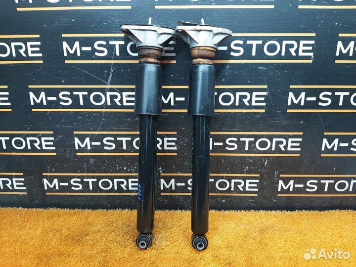 Амортизатор задний Bmw 1-Series F20 N13B16A 2011