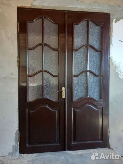 Дверь входная ручной работы