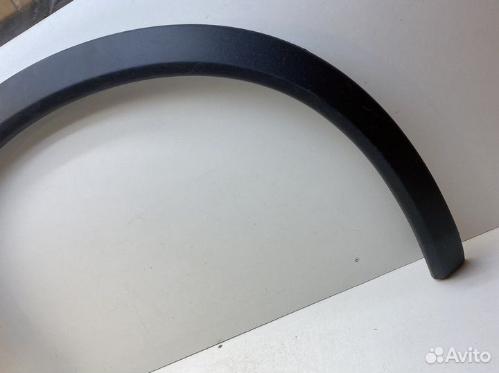 Накладка крыла пер правого Volvo S60 CC 2010-2018